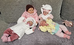 Angekommen in unserer Unterkunft, haben wir erstmal unsere Mäuse auf die Couch gelegt.