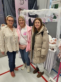 Ela und ich mit der lieben Nicole und ihrem Stand Nicole's kleine Nursery